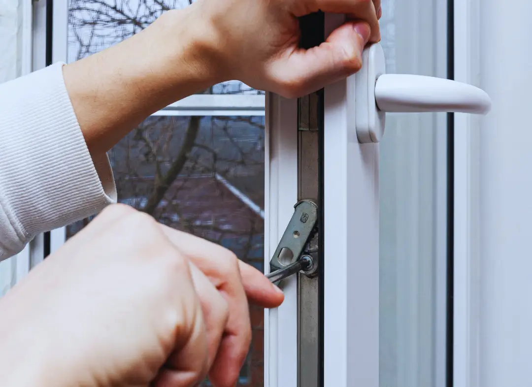 Réparation serrure de fenêtre Sérignan